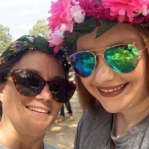 Meet your Posher, Caitlin